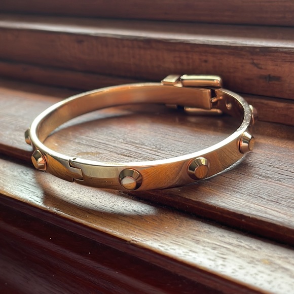 Michael Kors rose gold buckle bracelet - Picture 8 of 8